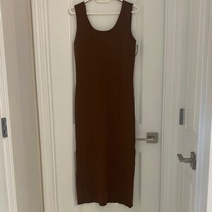Elegant Brown Sleeveless Dress